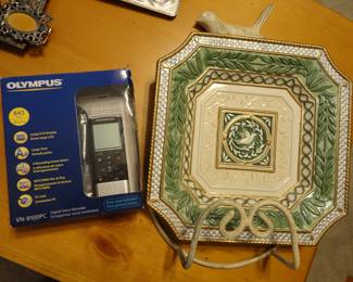 Digital Voice Recorder/Fitz & Floyd