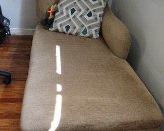 Perfect piece to read a book, take a nap, or just relax and watch tv