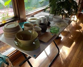 Decorative and everyday dishes as well