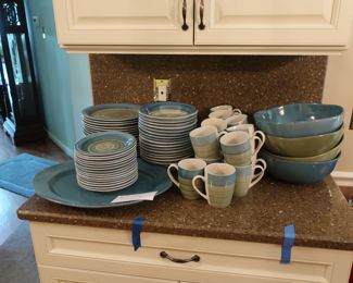 9A            large  set  of  dishes  and  serving   pieces from  pier  one              