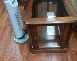 22           lamp  table  with  shelf  inside    20"  x  20"   