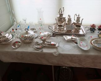 decor  and  silver plate 