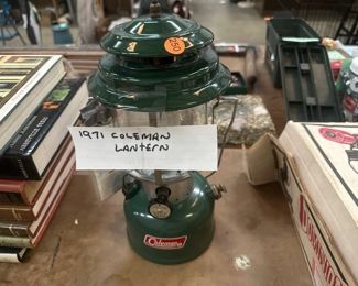 1971 COLEMAN LANTERN
