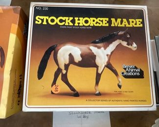 BREYER HORSE