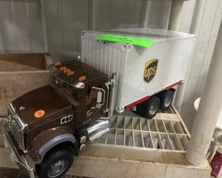 UPS TOY TRUCK