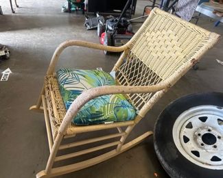 WICKER ROCKING CHAIR
