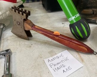 ANTIQUE PRIMITIVE HAND AX