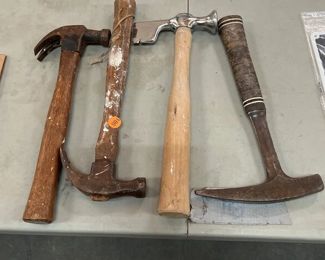 LOT OF HAMMERS