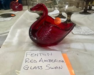 FENTON RED AMBERINA GLASS SWAN