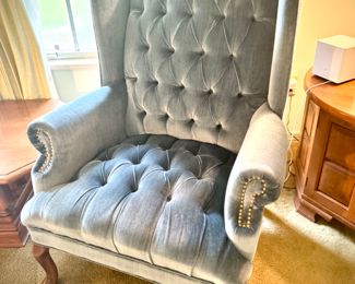 Vintage blue/gray tufted velvet wing back chair w/ nail trim (pristine condition)