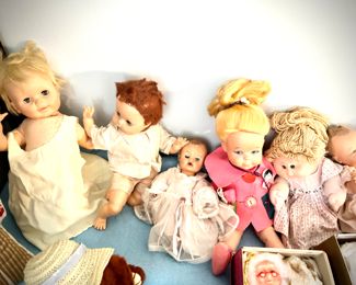 Vintage dolls, including Cabbage Patch and Mrs. Beasley