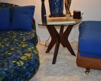 MCM Coffee and Matching End Table, by Adrian Pearsall Craft and Associates, Wilkes-Barre, Penn. with matching Kidney Shaped Glass Tops and Fabulously Carved Bases