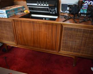 MCM Motorola Solid State Stereo Console with Turn Table, AM-FM Radio, AM-FM Log  and Tuners - A Beautiful Addition to you MCM Collection!reo Console with Turn Table
