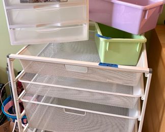 Elfa 7 runner wide basket system with 4 tight mesh drawers 18w x 21d x 29.25”h $50