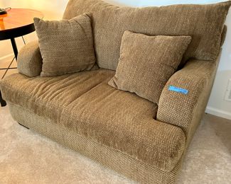 Allan White Loveseat Chair 55.5”w x 41”d x 17” floor to set $200