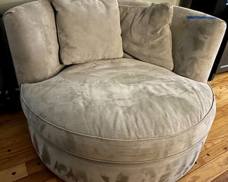 Room & Board gray holstered, 47” round swivel circle chair $115