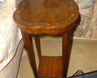 Beautiful vintage inlaid table