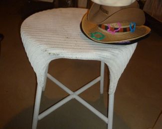 Wicker table & vintage hats