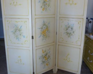 Painted tri-fold screen