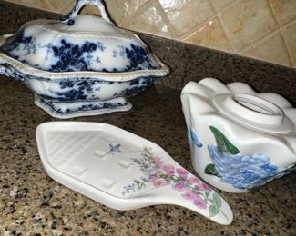 lots of lovely china and porcelain pieces