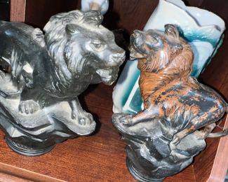 Lions sans bases, metallic, very cool!!  Made in England