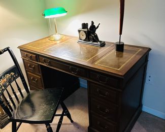 Sligh Desk