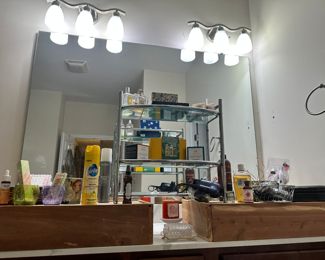 Toiletries, Perfumes, L'Occitane