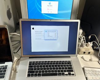 Mac Books, multiple