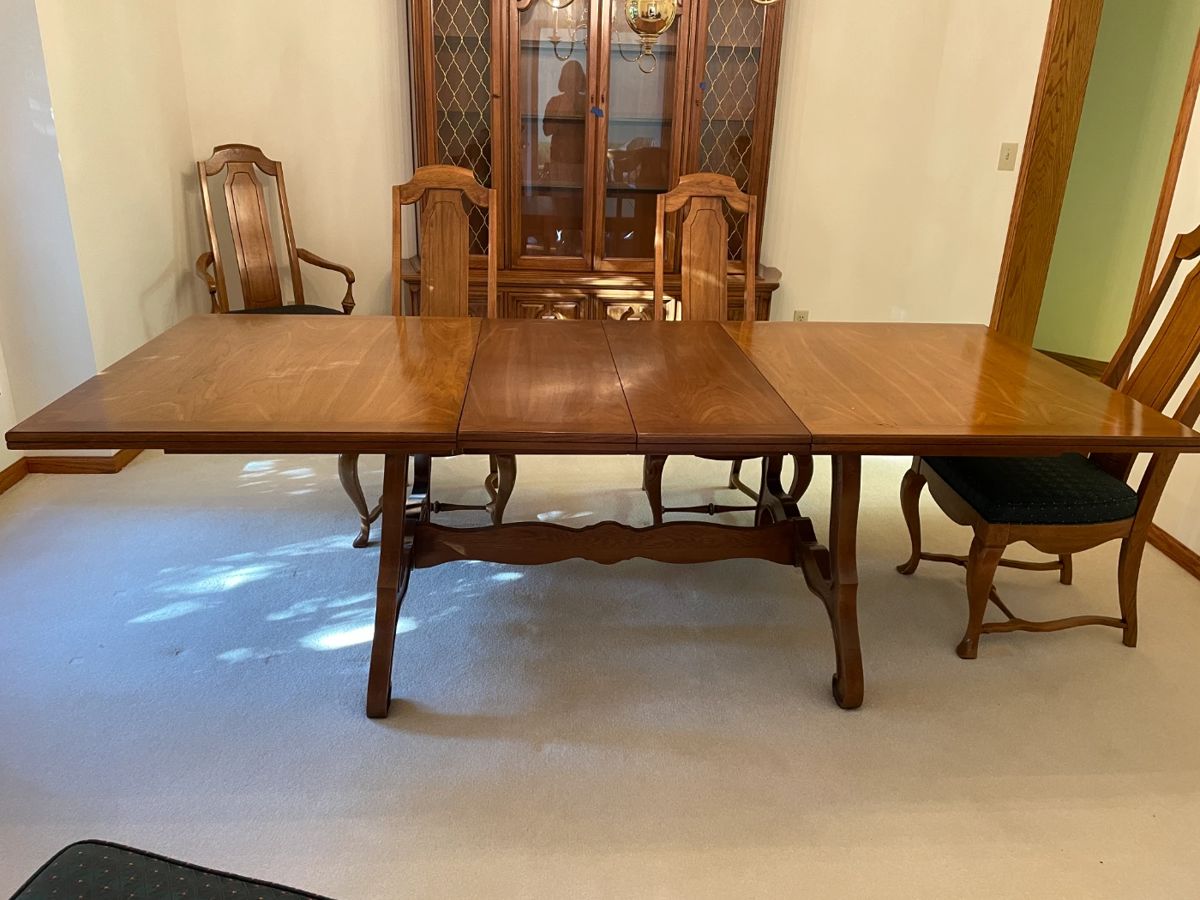 Estate Sale in the Grasslands in Columbia, MO starts on 9/22/2023