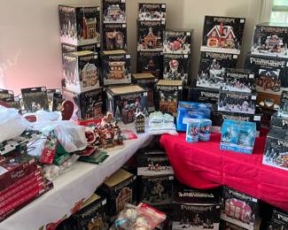 More Victorian holiday decorations.