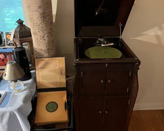 Functional Victrola and two crates of albums.
