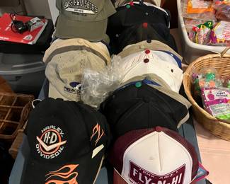 Huge assortment a brand new baseball caps.