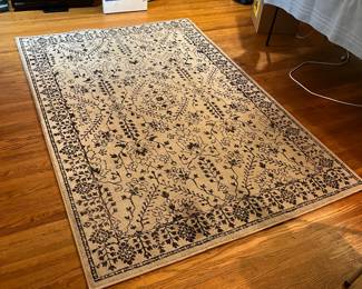 5 x 8 area rug with matching runner.