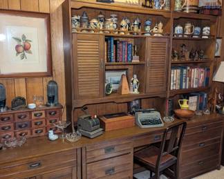Thomasville Desk Unit