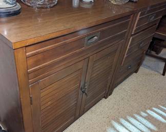 Thomasville Desk Unit