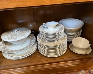 vintage Rosenthal "Idyll Gold" Bjorn Wiinblad service for 12