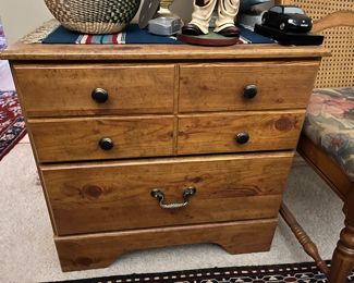 vintage 3 drawer chest