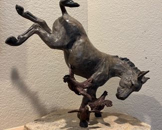 Robin Laws "Foul Play" bronze #27/30 with COA and receipt from Manitou Galleries, Santa Fe