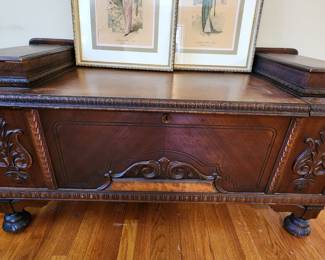 Vintage Blanket Chest