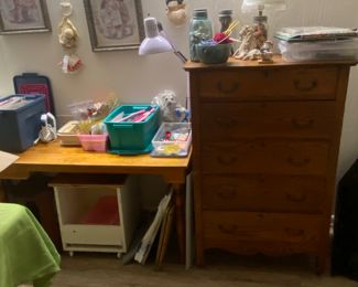 Vintage 5 drawer chest of drawers in sewing/quilt room