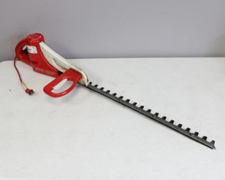 Little Wonder Double Insulated Hedge Trimmer 3000SE