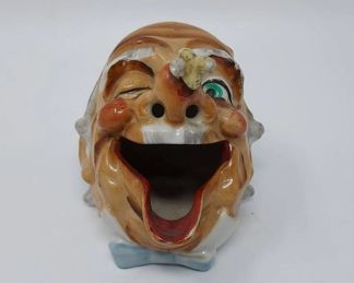 1940s Majolica Ashtray Old Mans Face with a Bee on his nose
