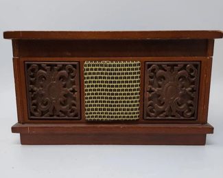 Ross Cigarette Lighter Radio