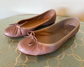 Women's Gucci Leather Ballet Flats Size 37