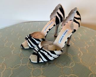Women's Manolo Blahnik Zebra Print Pumps Size 37-1/2