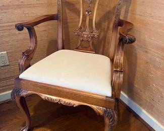 Chippendale Style Armchair (2 Armchairs, 6 Side Chairs)