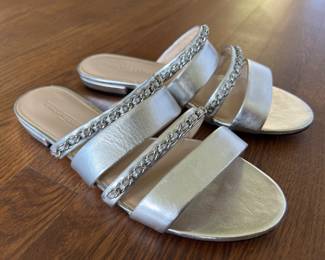 Women's Karl Lagerfeld Caliana Chain Strappy Slide Sandals Size 8