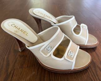 Women's Chanel Vintage Padlock Coco Mark Sandals Size 37