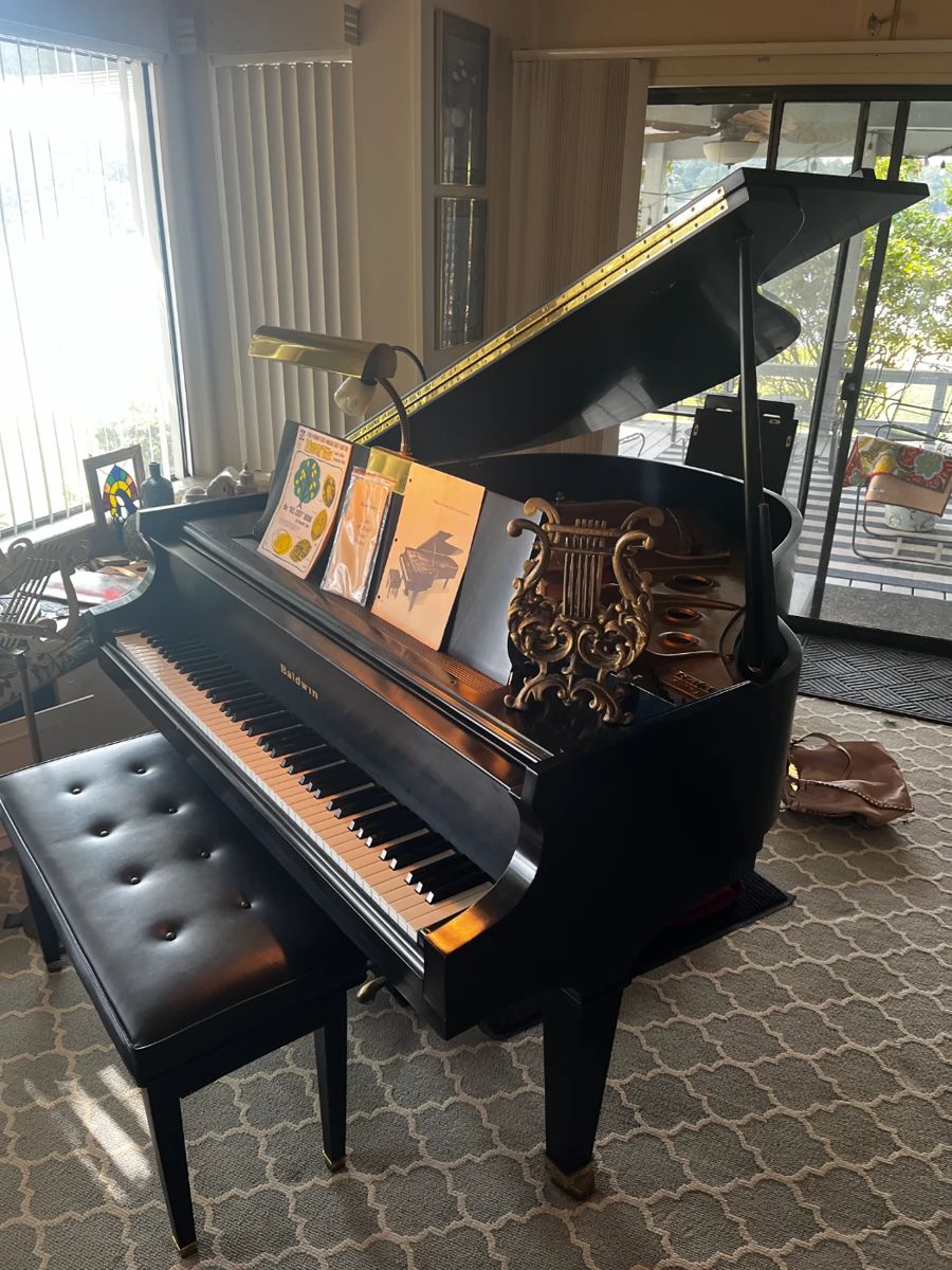 Devlin Estate Sale Elkins Lake, Huntsville starts on 9/29/2023