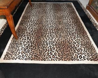 Cheetah wool floor rug
